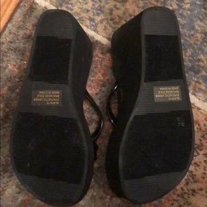 bebe alaya wedge sandal